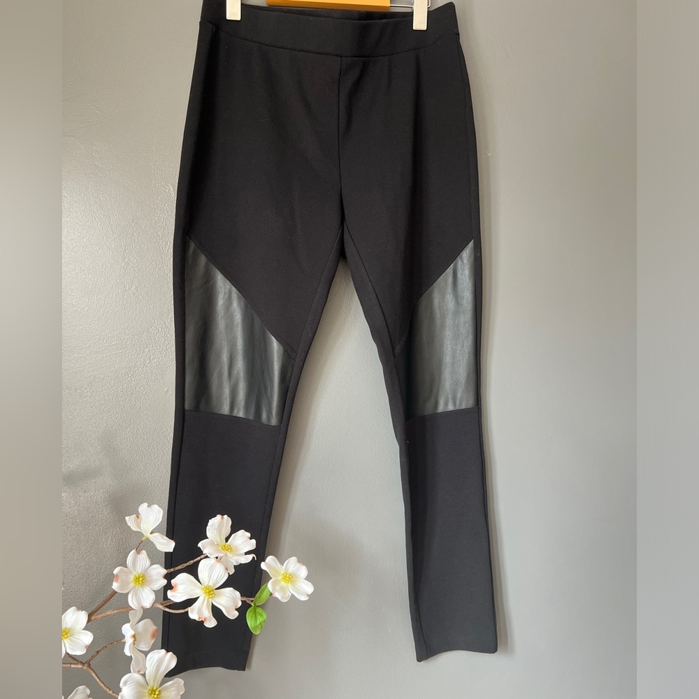 SOLD MICHAEL KORS: Stretch Leggings with leather detail.